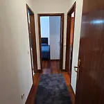 T2 Sul 5min Metro Porta 6pax *