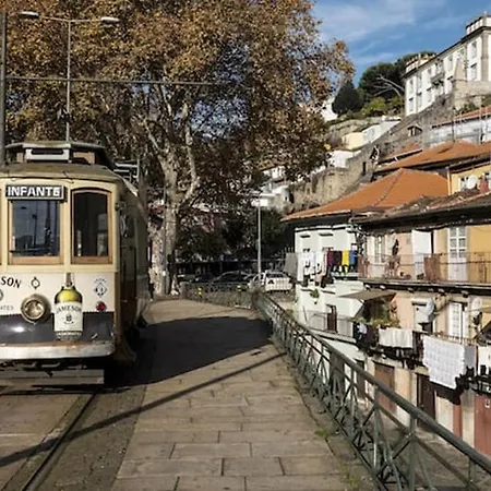 Lejlighed T2 Sul 5min Metro Porta 6pax Matosinhos (Porto)